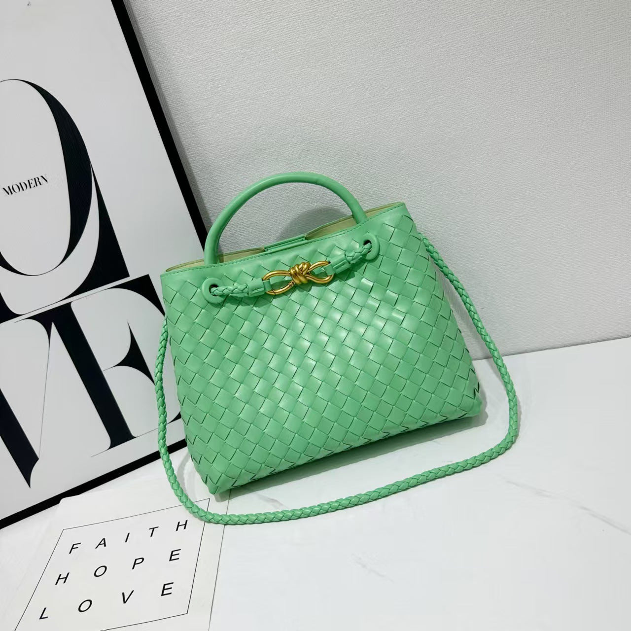 Women's Weaving Fashion High Sense Commuter Large Evening Bags