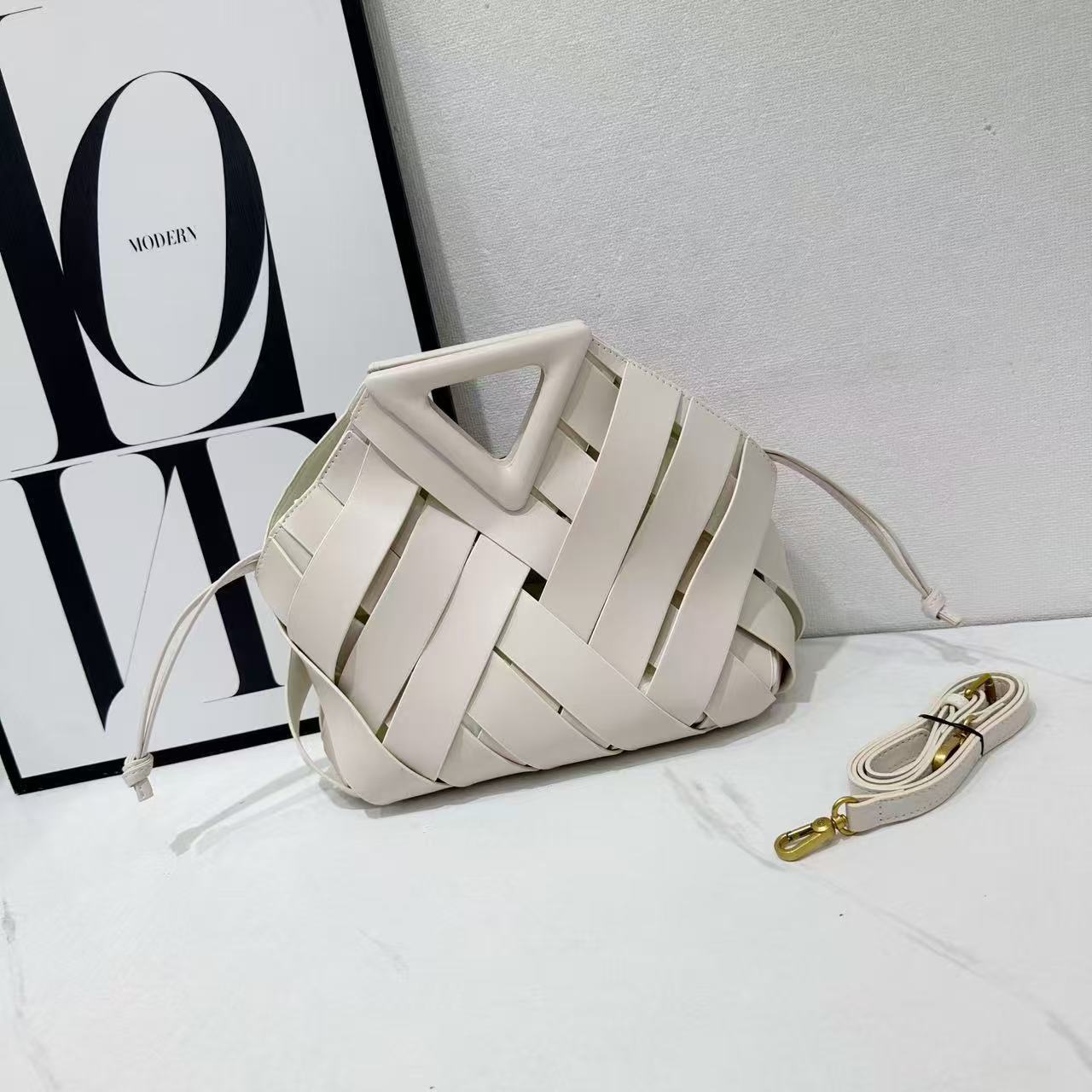 Women's Vegetable Basket Fashion Woven Large Capacity Bags