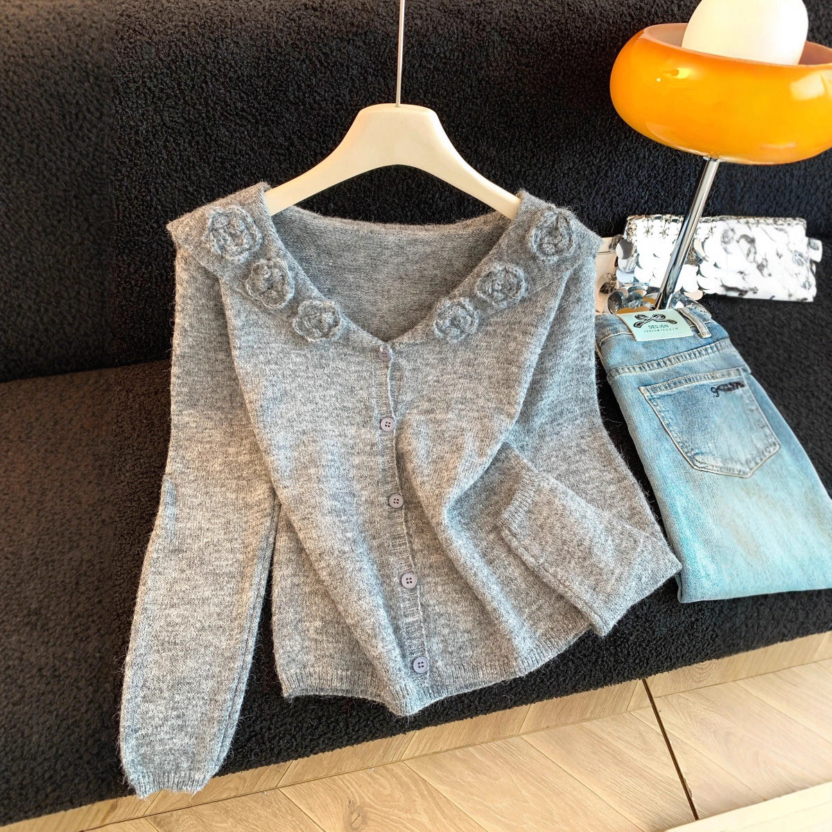 Women's Three-dimensional Flower Soft Glutinous High-grade Idle Sweaters
