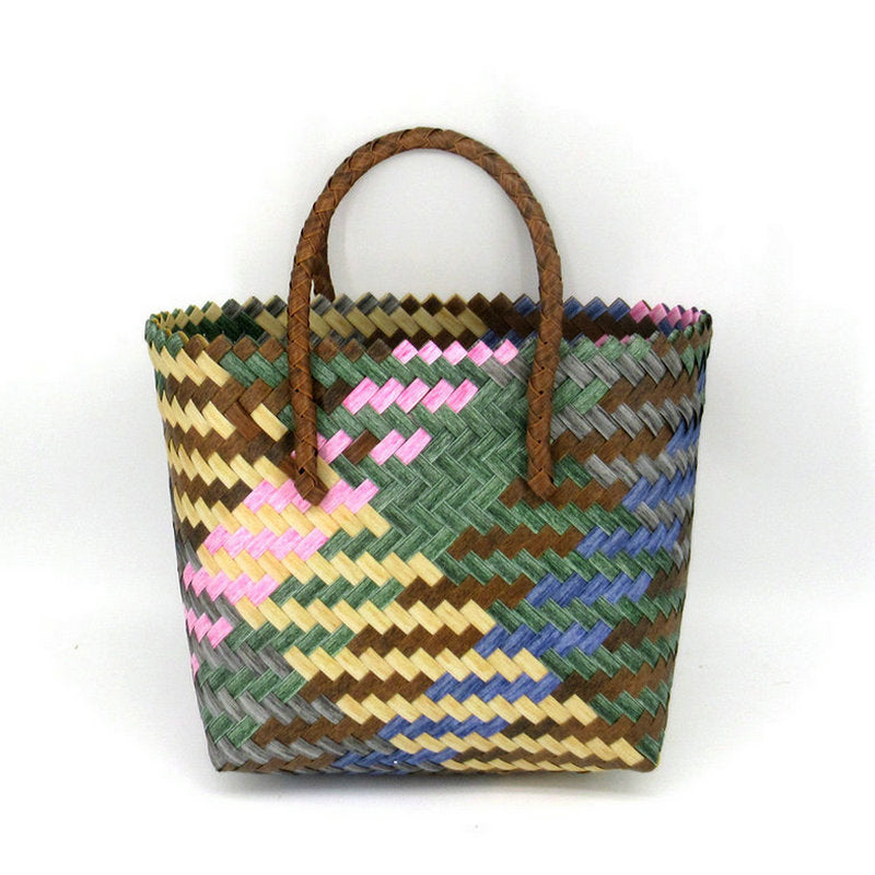 Color Woven Material Plastic Basket Vacation Handbags