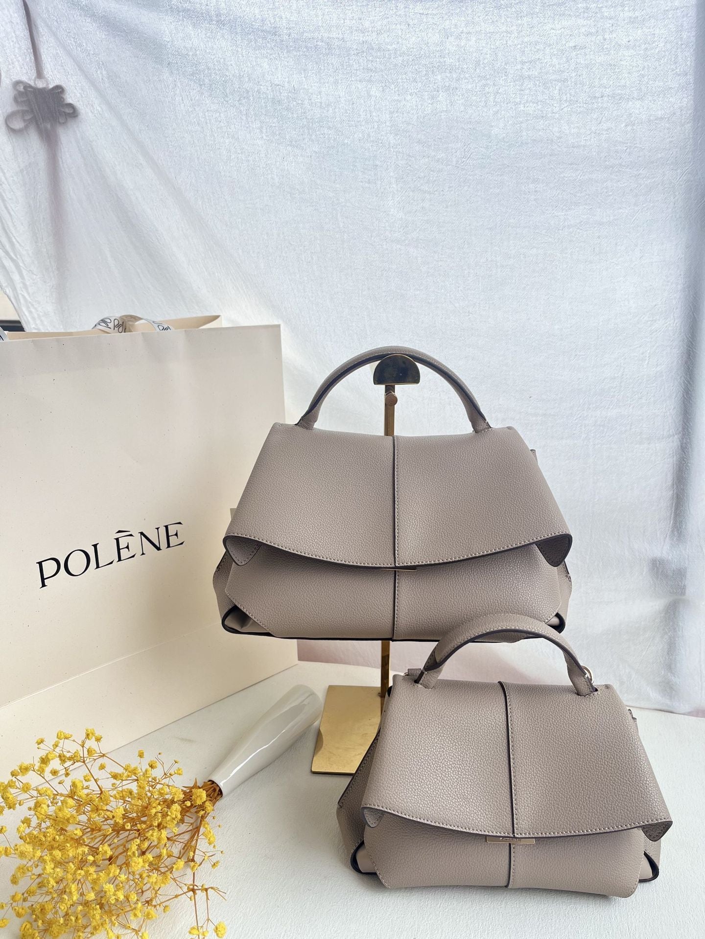 Women's Upgraded French Niche Smile Chaise Bags