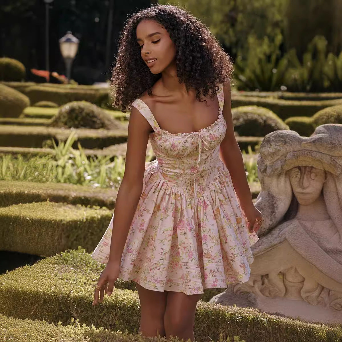 Women's Summer Sexy Floral Suspender Dress Elegant Dresses