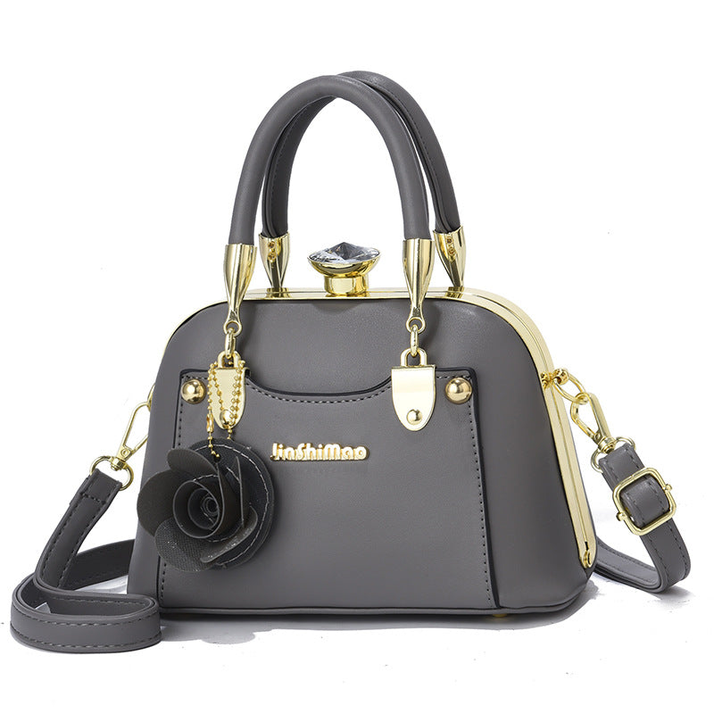 Women's Trendy Steel Frame Shell Mini Shoulder Bags