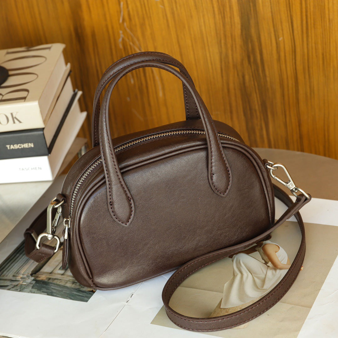 Women's Vegetable Tanning Boston Bowling Niche Handbags