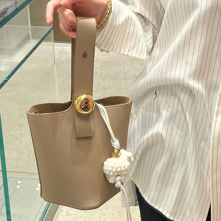 Attractive Elegant Trendy Women's Cowhide Portable Bucket Bags