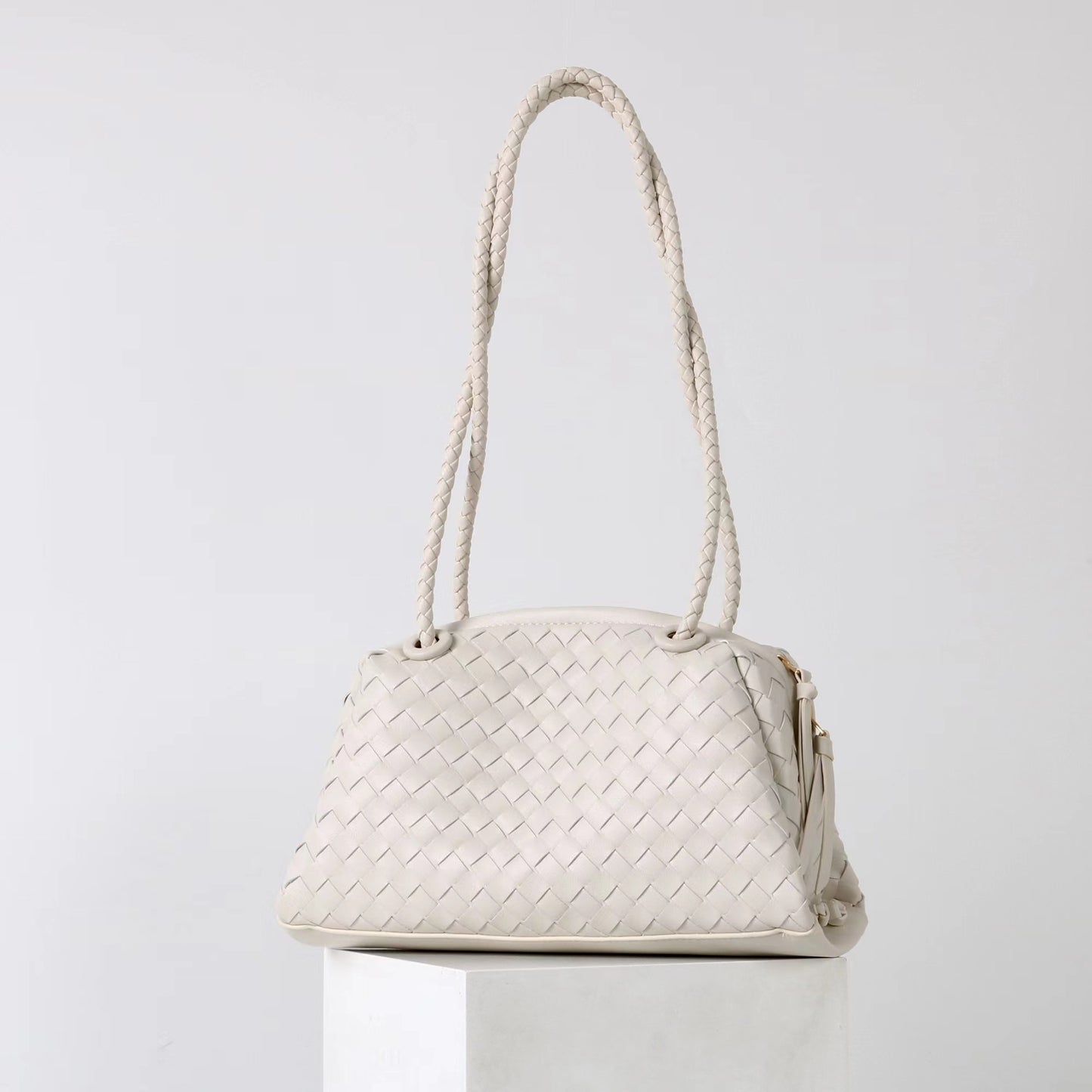 Women's Woven Pillow Light Luxury Minority High-grade Handbags