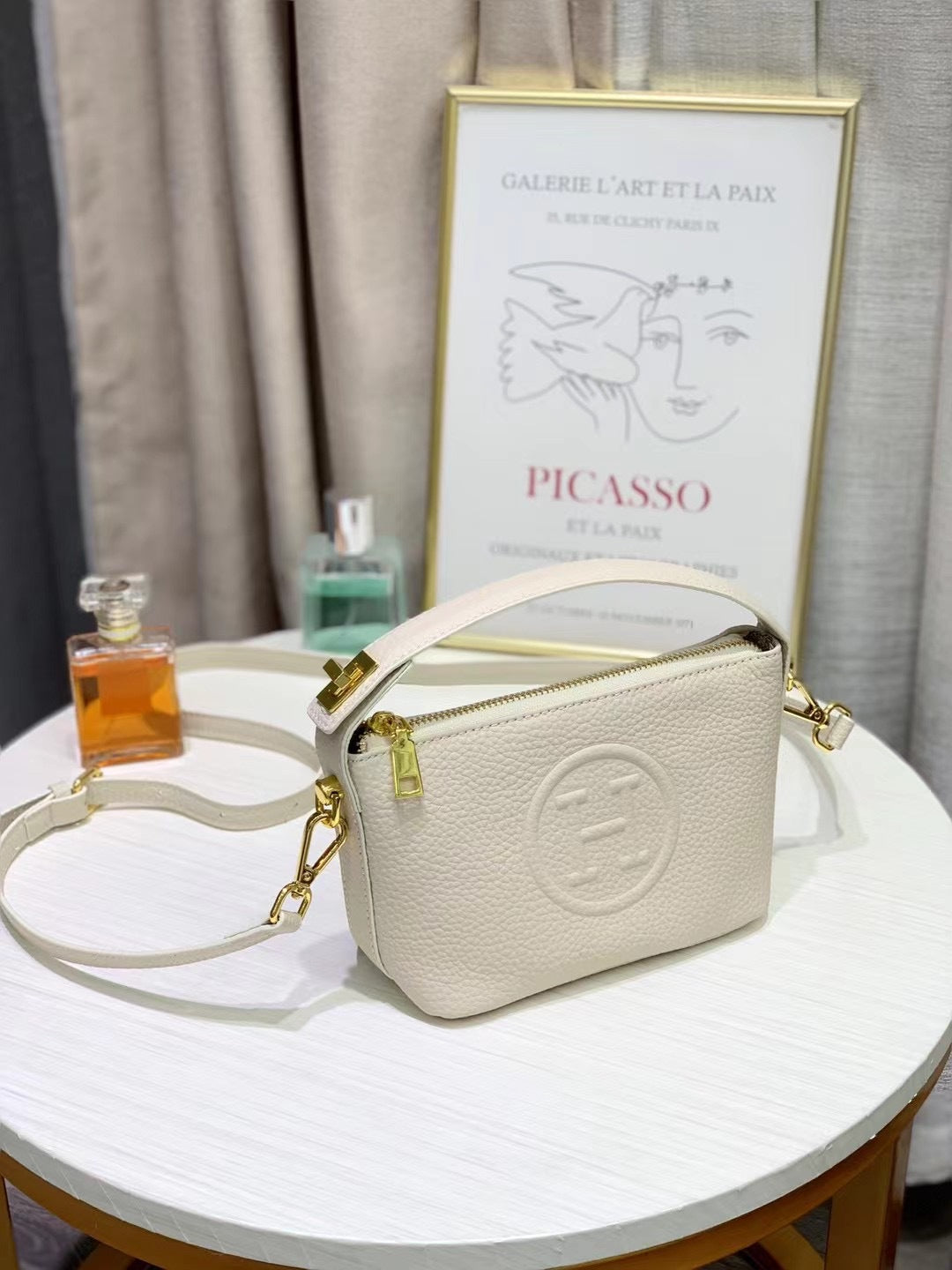 Women's Box Genuine Leather Portable Large Capacity Handbags