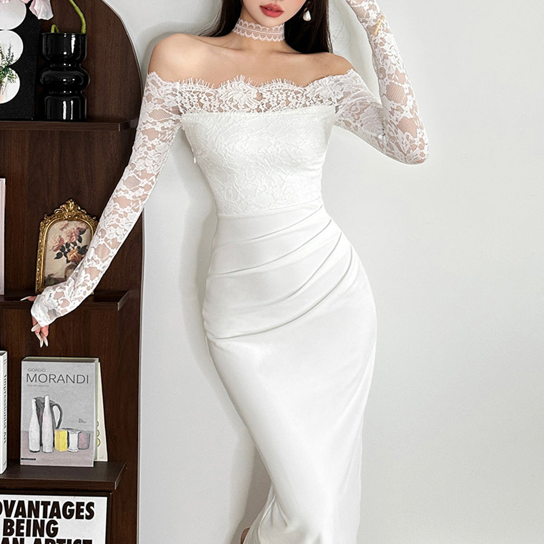 Women's Autumn Elegant Long Sleeve Lace Cinched Dresses