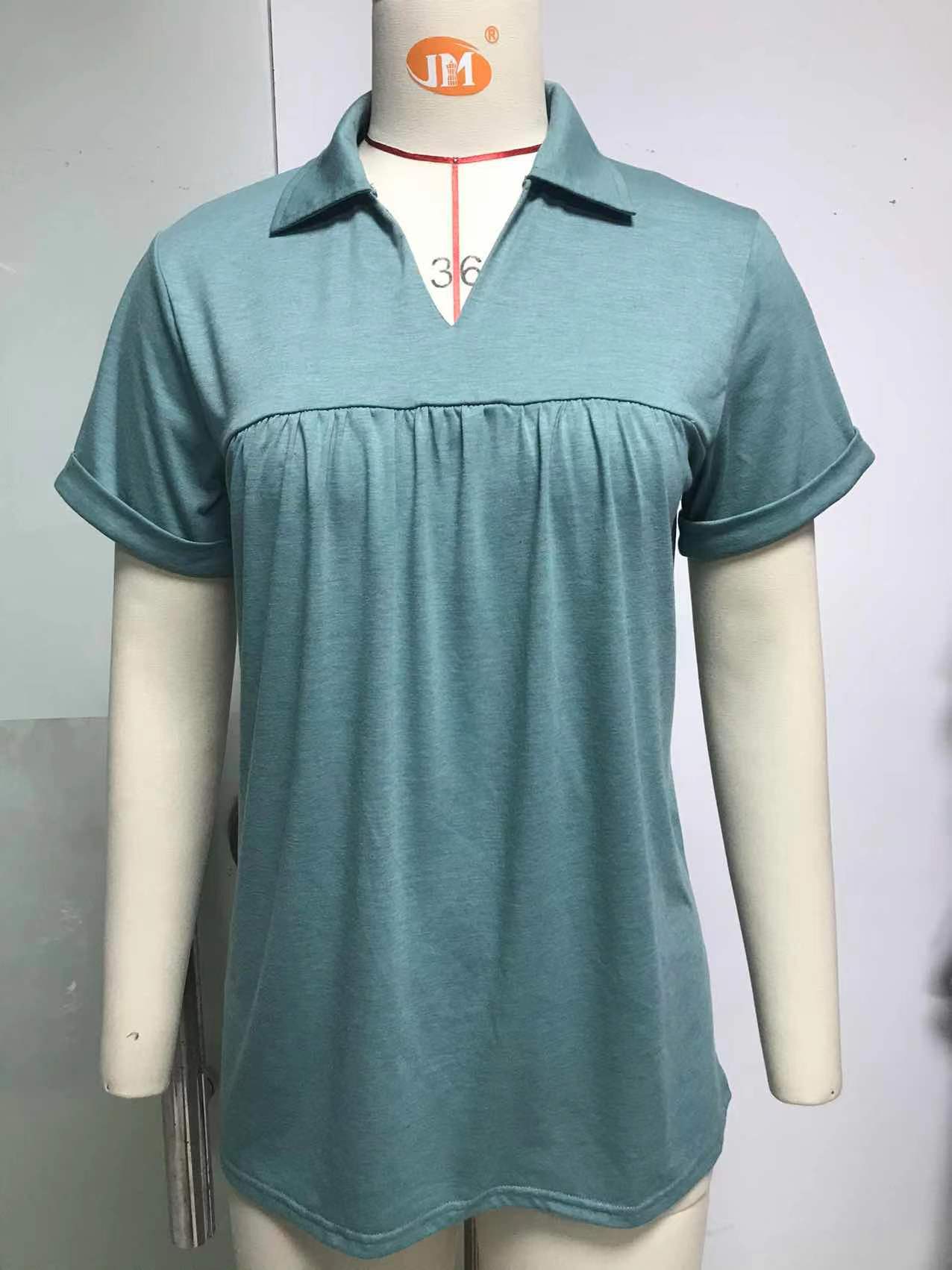 Women's Solid Color Polo Collar Pleated Loose Shorts