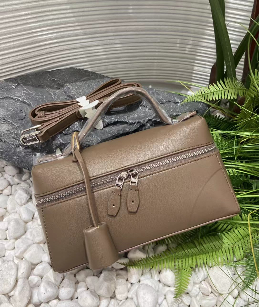 Leather Retro Cowhide Lunch Box Large Bags