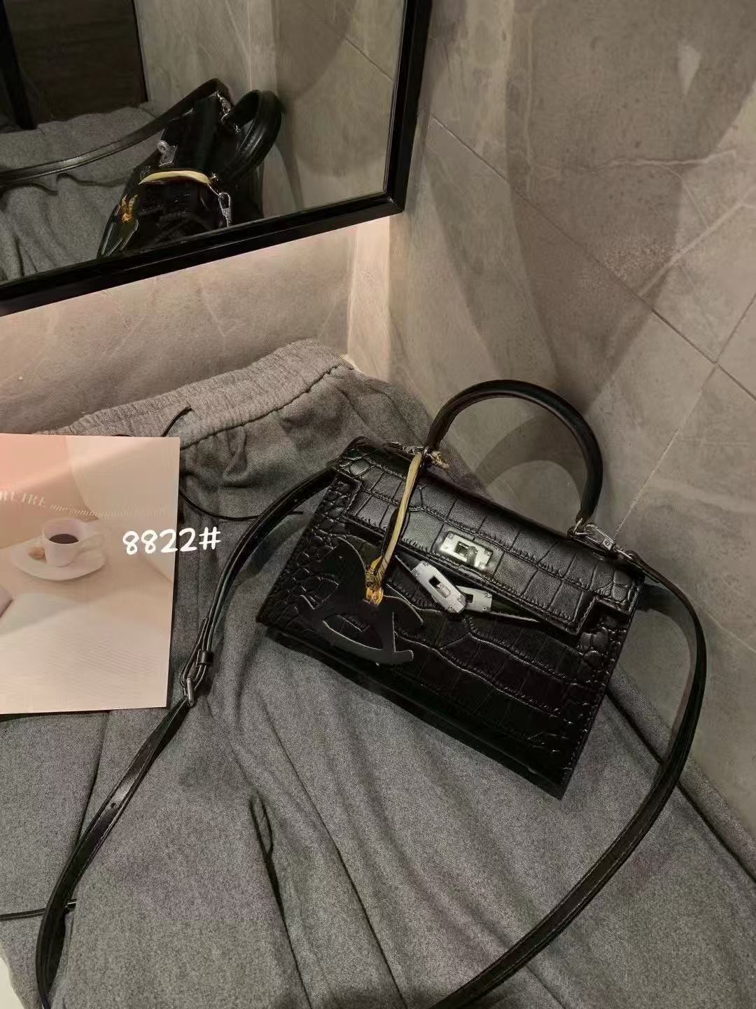 Women's Design Crocodile Pattern Portable Kelly Genuine Bags