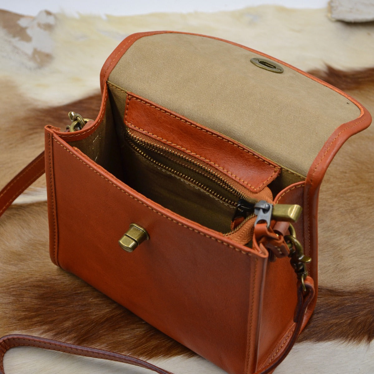 Women's Layer Cowhide Leather Niche High-grade Crossbody Bags