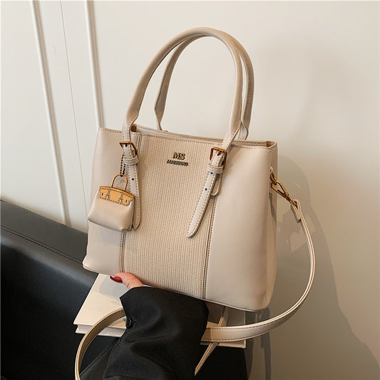 Comfortable Slouchy Women's Fashionable Commuter Daily Handbags