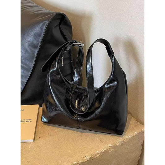 Women's Soft Leather Large Capacity Fashion Commuter Crossbody Bags