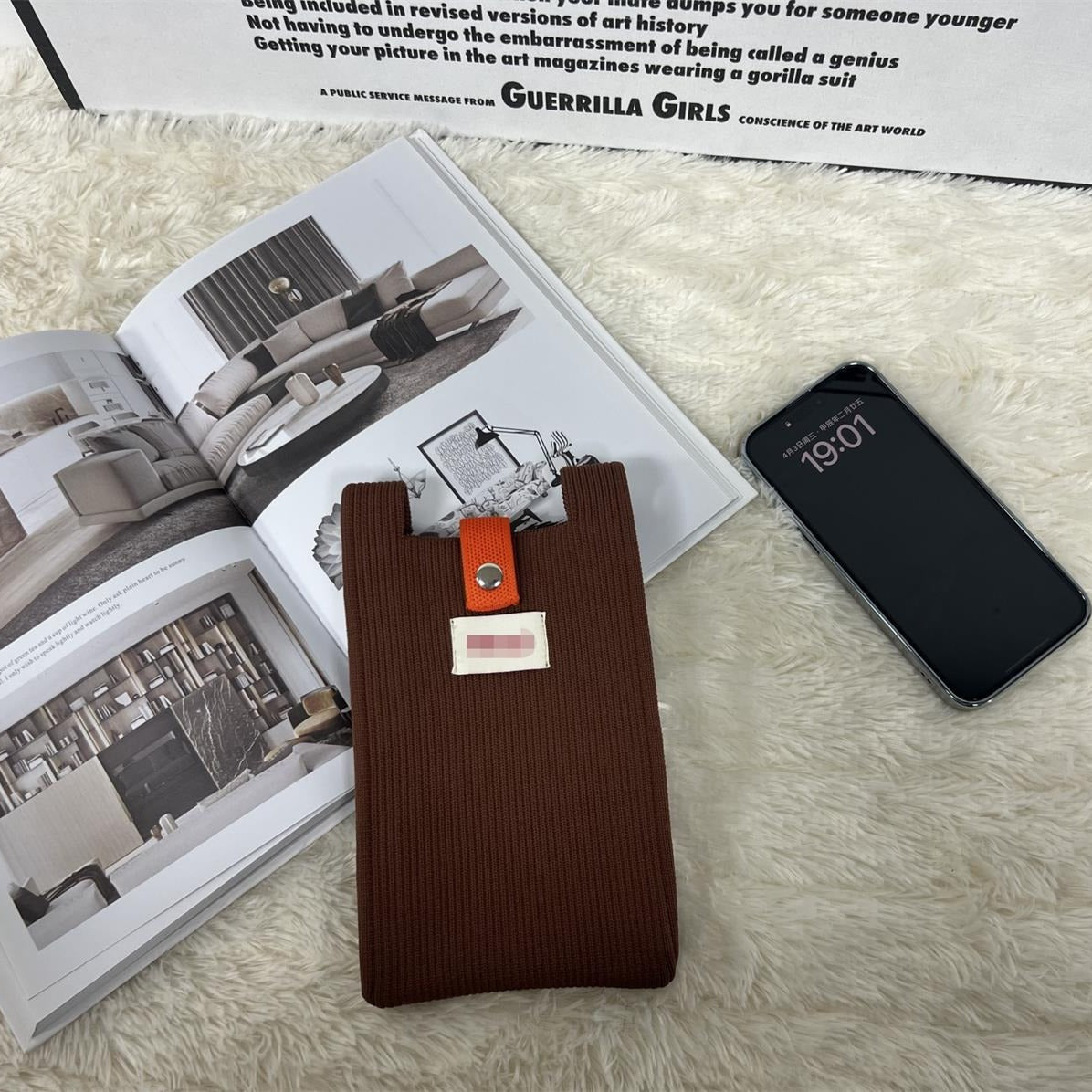 Spring Solid Color Cell Vertical Mini Simple Change Phone Bags