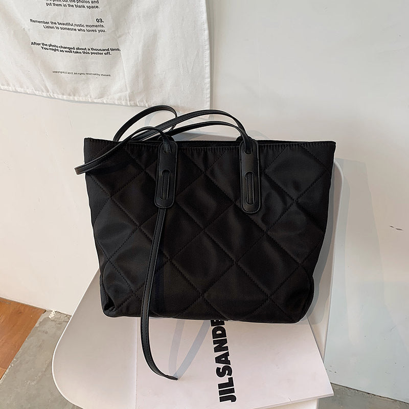 Women's Fashion Western Style Rhombus Shopping Texture Tote Bags