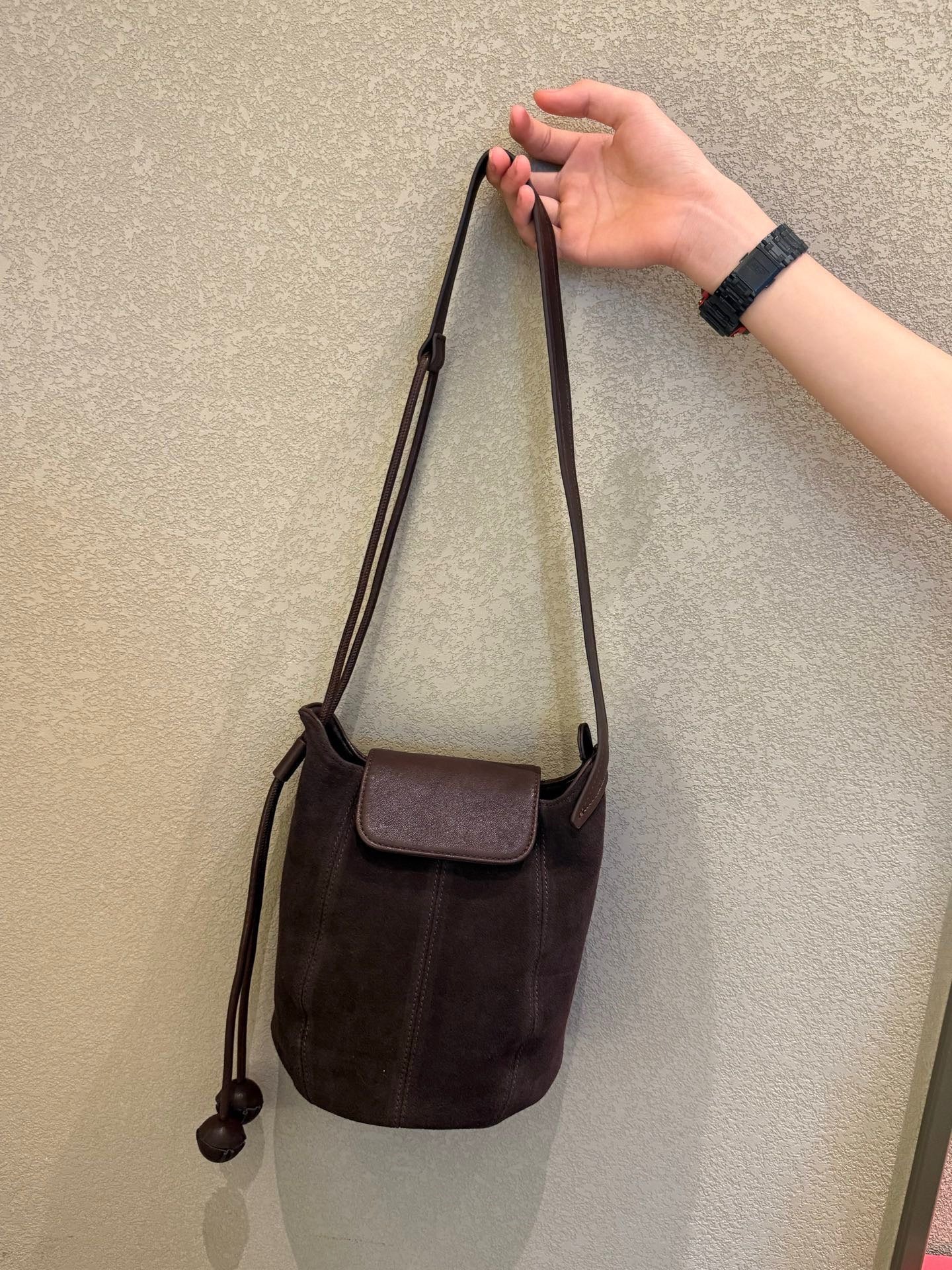 Women's Frosted Leather Cross Body Niche Bucket Bags