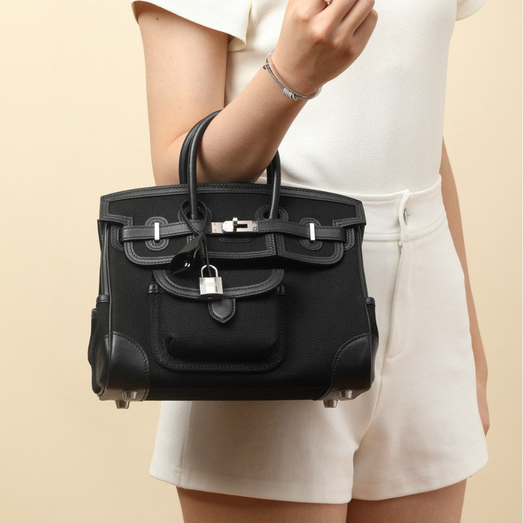 Design High Fashion Canvas With Cowhide Handbags