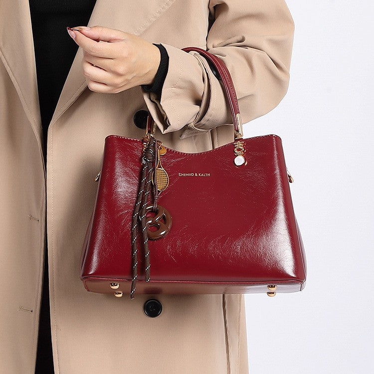 Oil Wax Red Lady Elegant Mom Bags