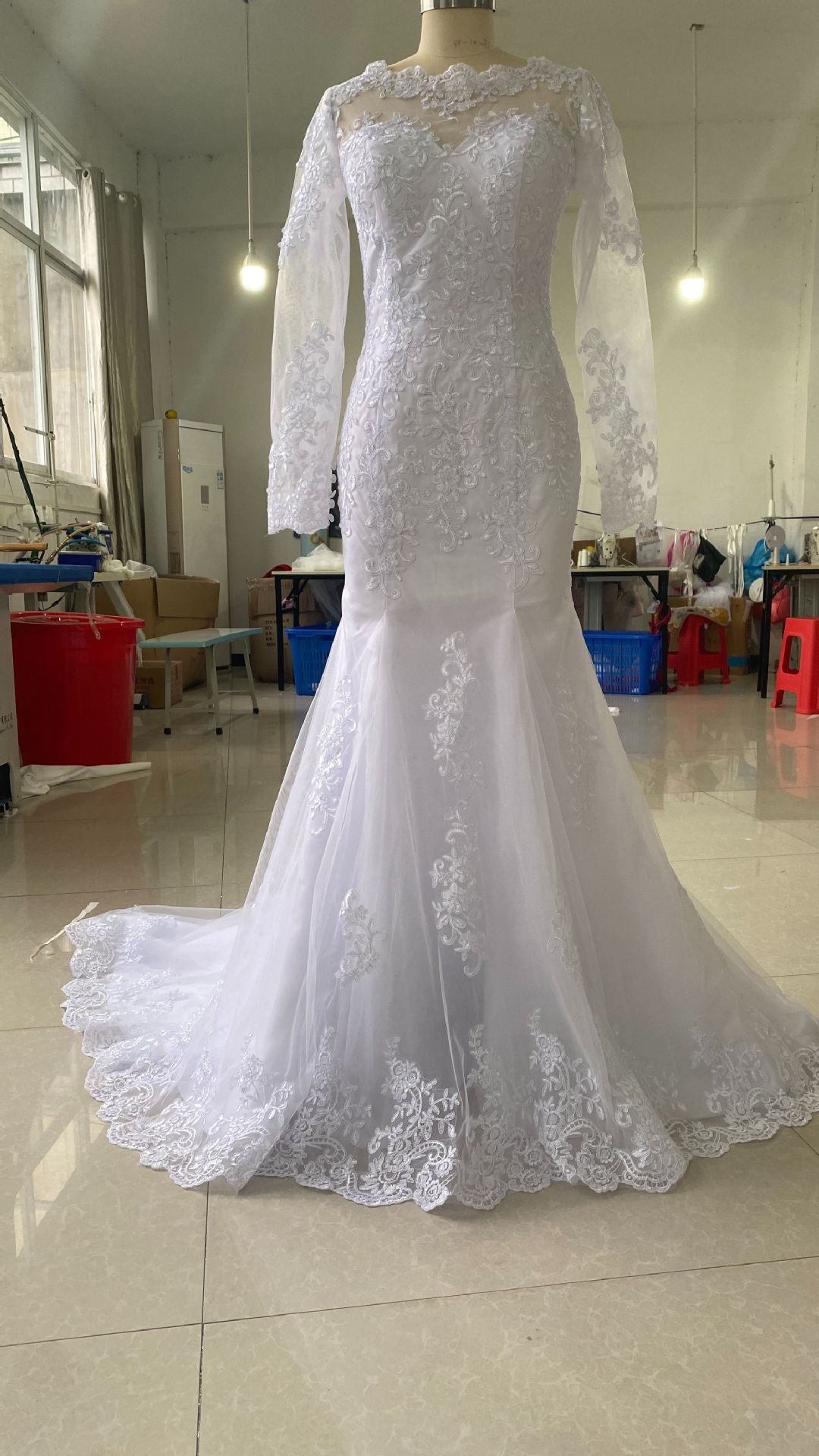 Dress European Fishtail Long Sleeve Exposed Wedding Dresses