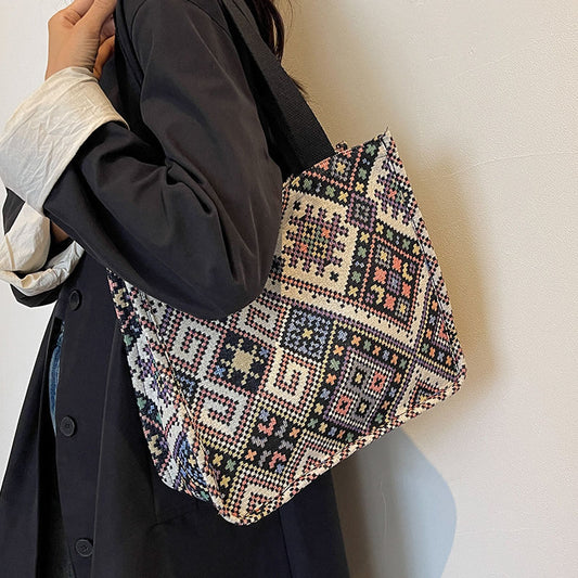 Women's Large Capacity Ethnic Style Canvas Hand-woven Bags