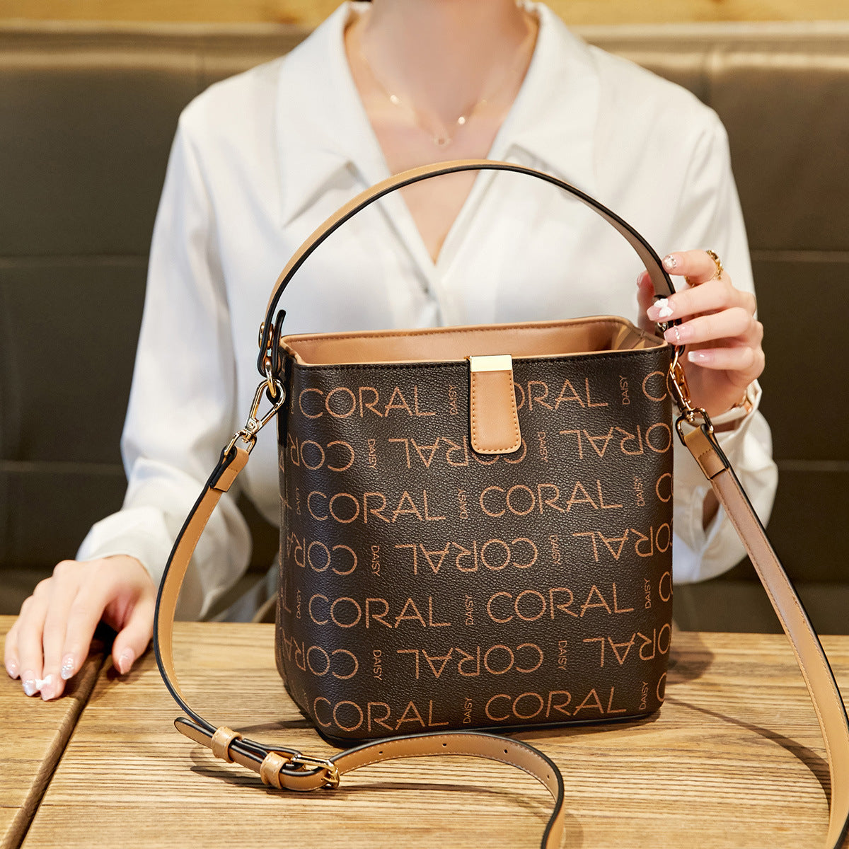 Women's Versatile Creative Charming Popular Fashion Handbags