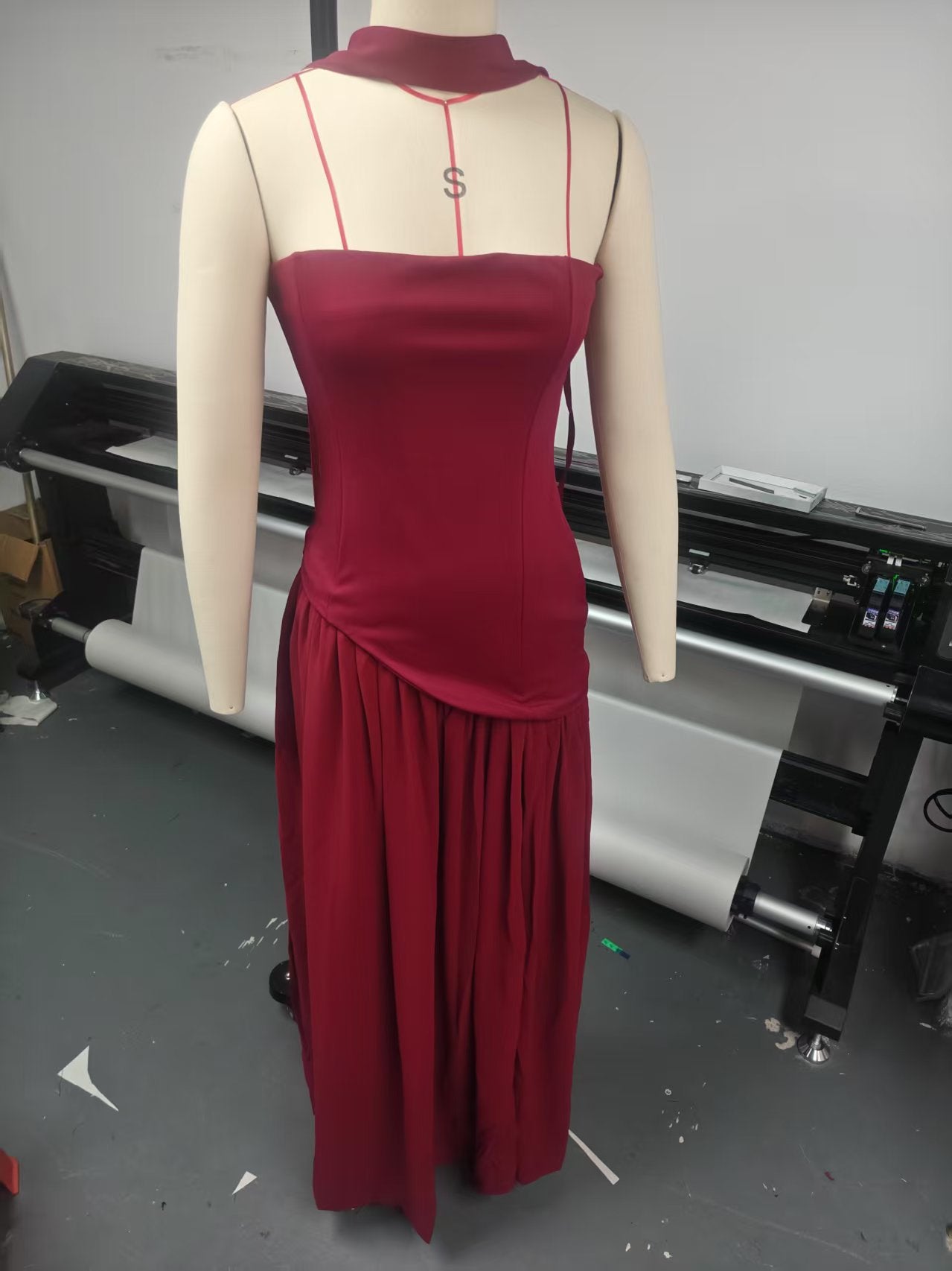 Elegant Contrast Color Tight Zipper Irregular Slit Dresses