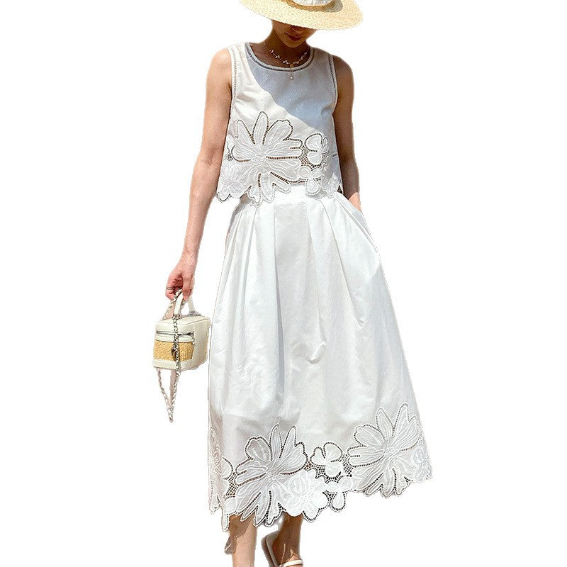 Women's Summer French Hollow Embroidered Classic Style Suits