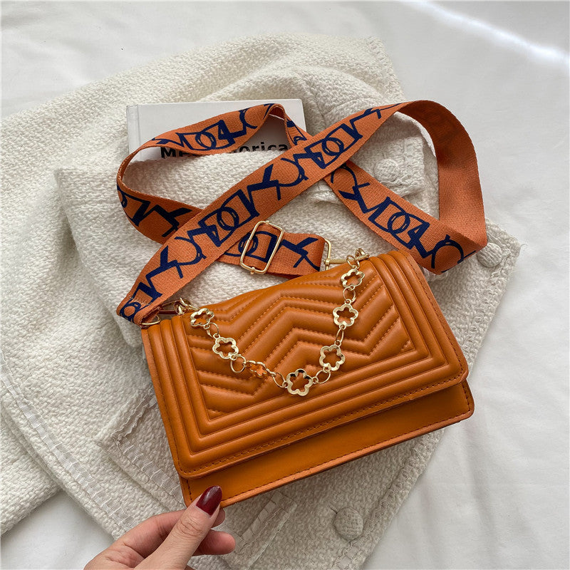 Women's Fashion Korean Style Diamond Quilted Chain Bags