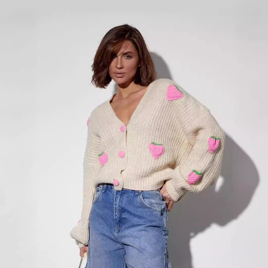 Sweet Tridimensional Strawberry Applique Thick Needle Sweaters