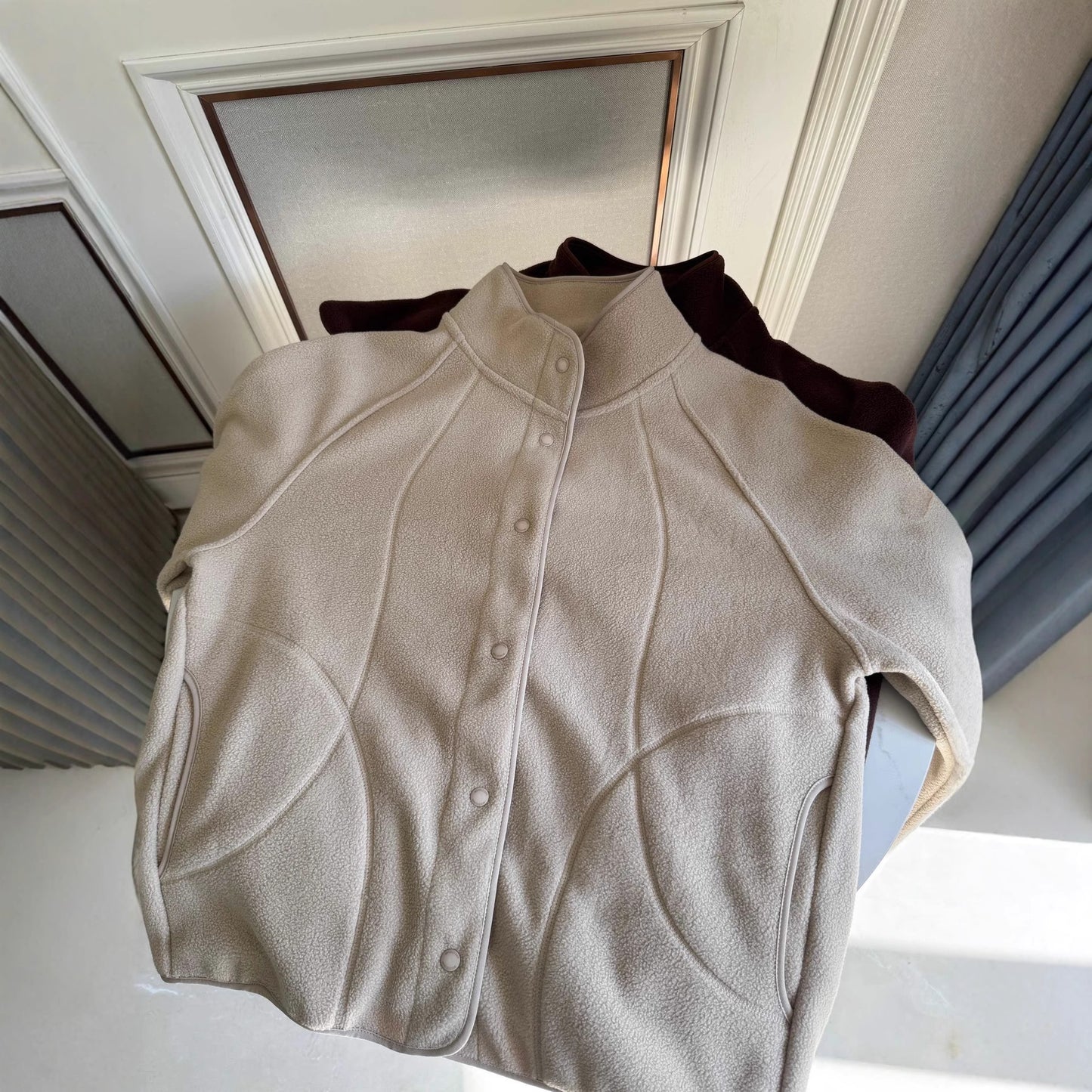 Women's Fleece Autumn Banana Outdoor Windproof Stand Coats