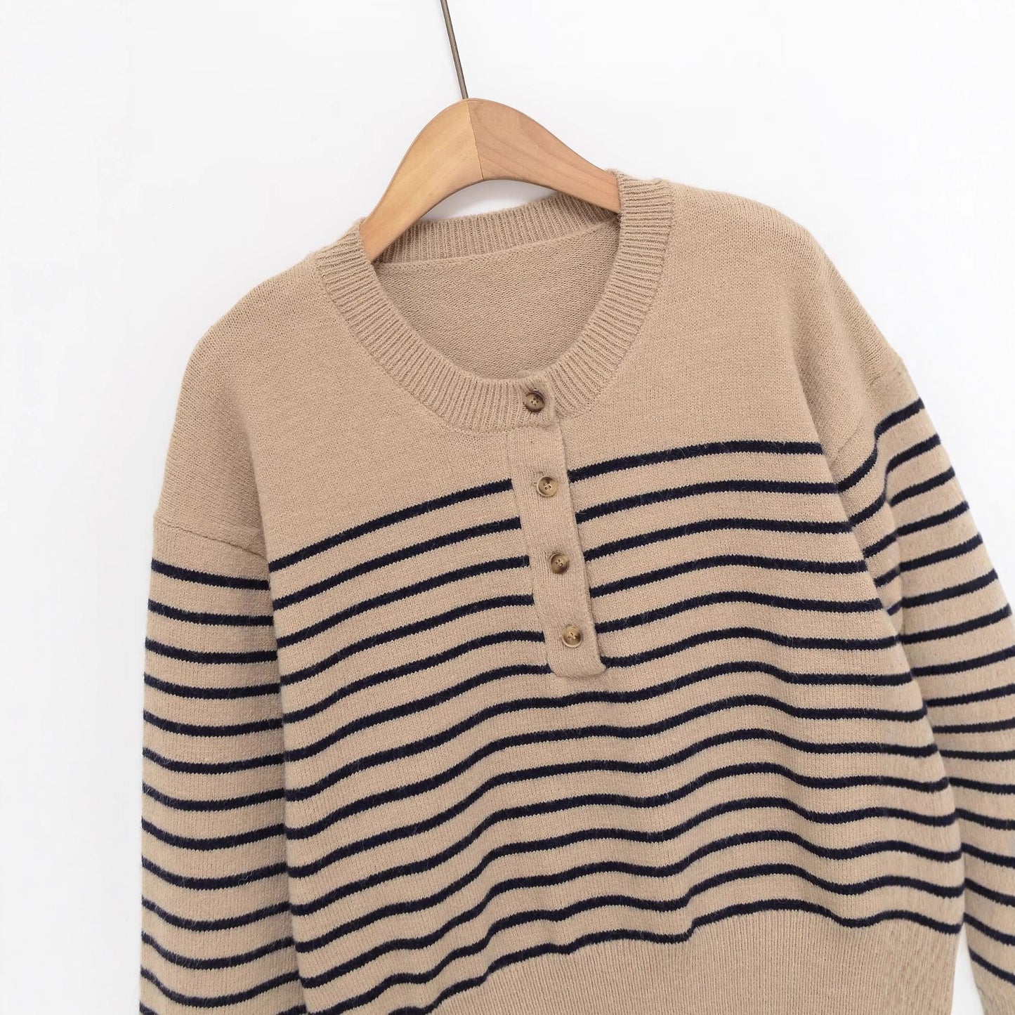 Glamorous Striped Round Neck Pullover Button Knitwear