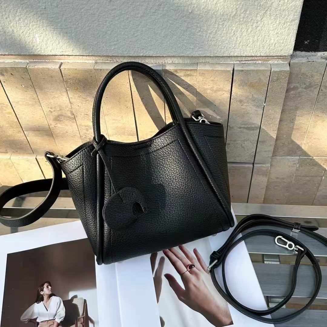 Classic Vegetable Basket Niche Fashion Portable Handbags