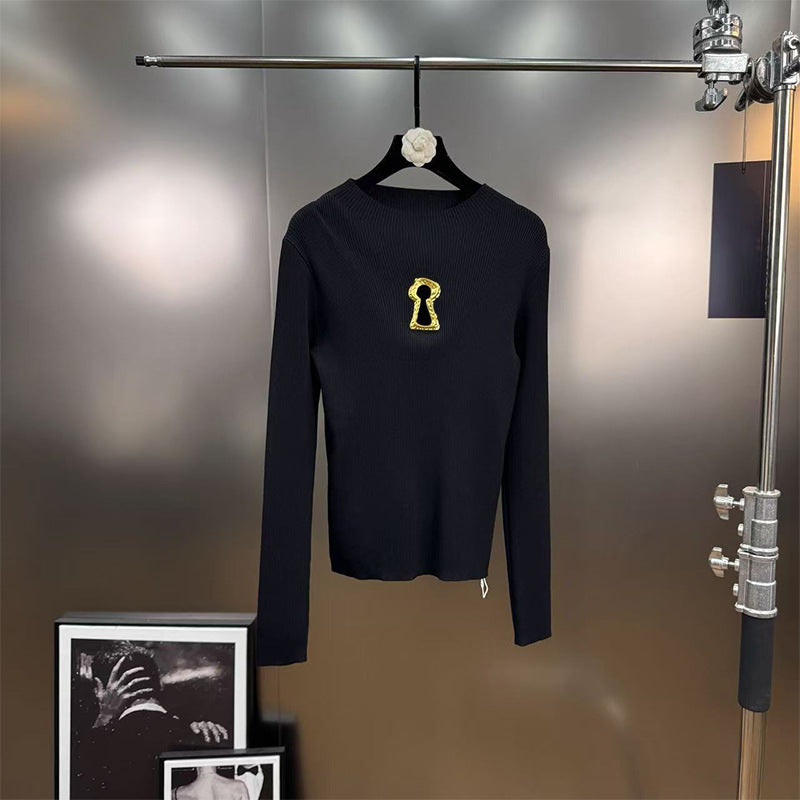 Women's Style High-grade Autumn Temperament Crew Neck Metal Decorative Long-sleeved Blouses