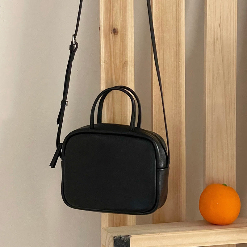Niche Vegetable Tanning Leather Boston Minimalist Portable Handbags