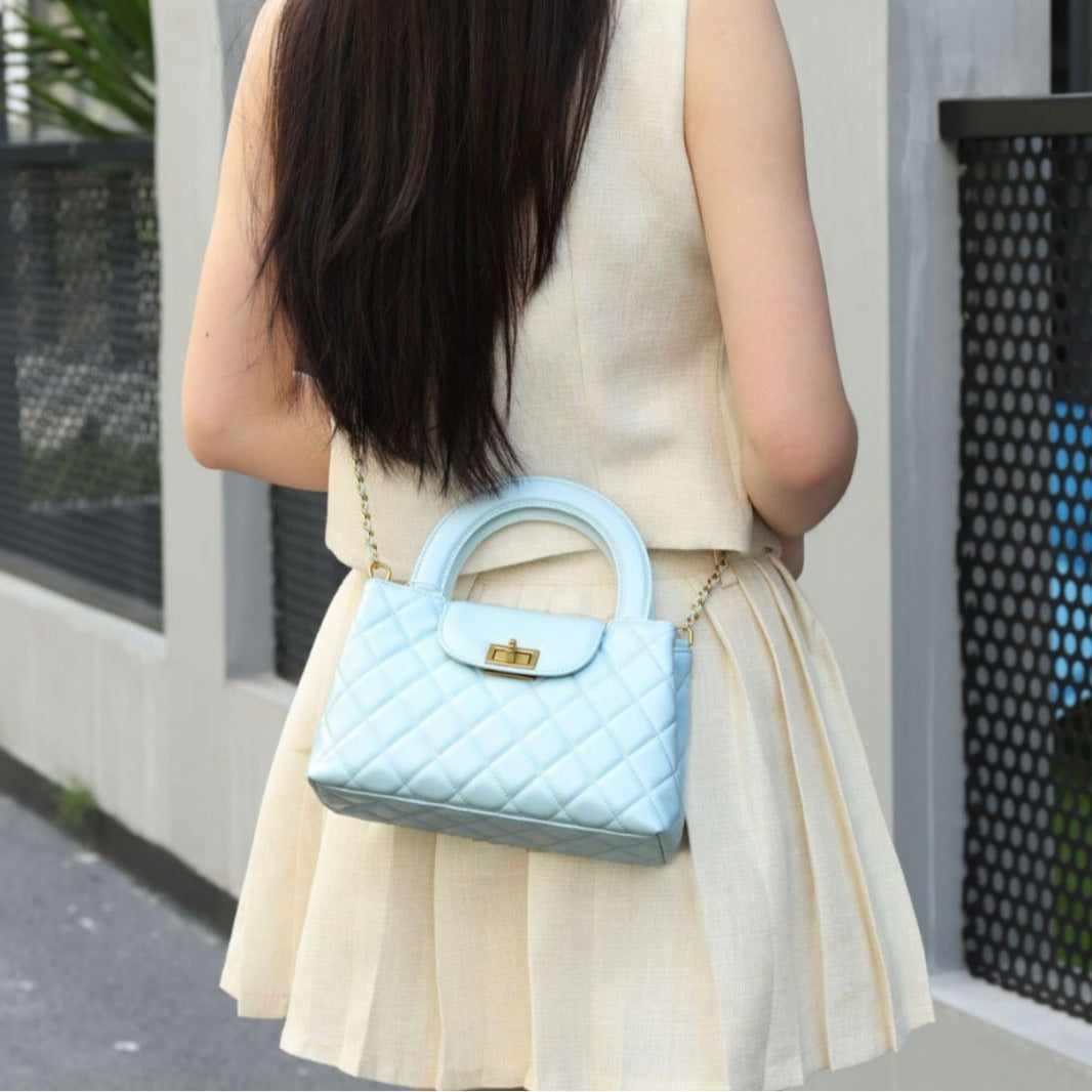 Classic Fashion Women's Quilted High-grade Leather Handbags