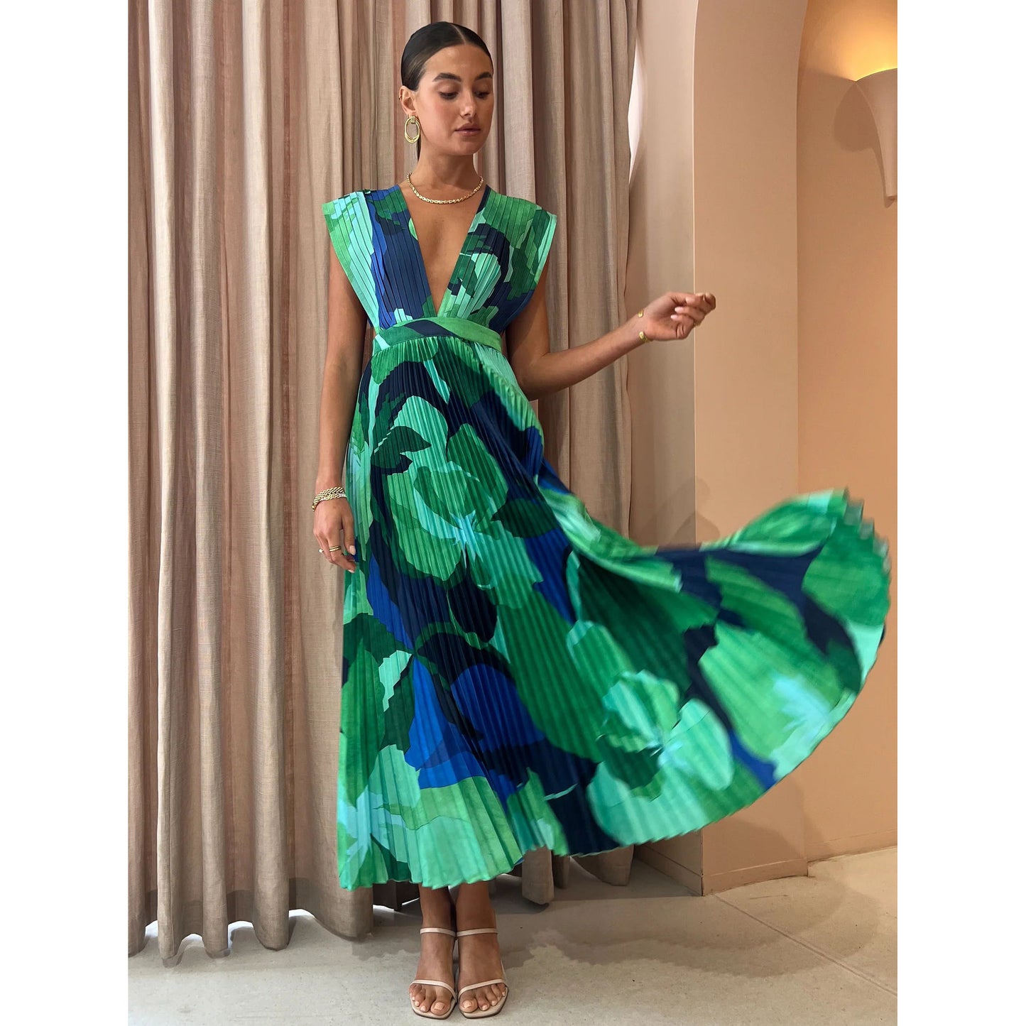 Women's Pleated Sleeveless Casual Dress Loose Vacation Dresses