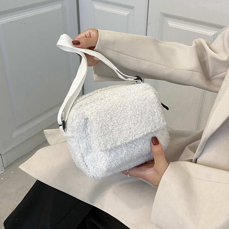 Women's Winter Korean Style Lamb Wool Solid Shoulder Bags