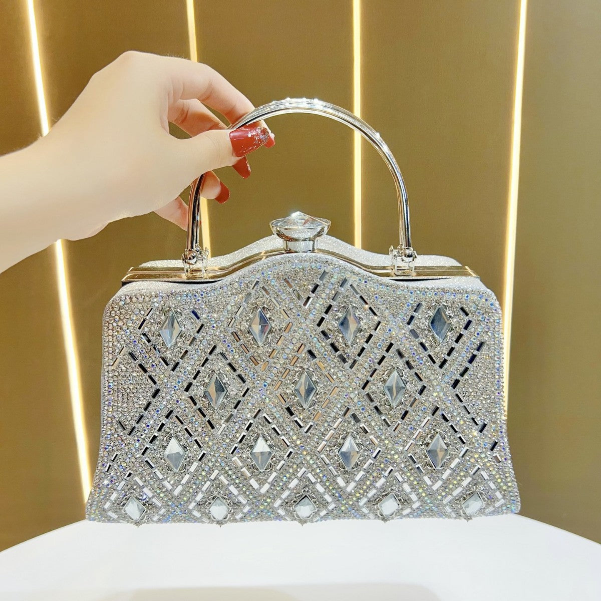 Women's Capacity Banquet Full Diamond High-grade Light Evening Bags