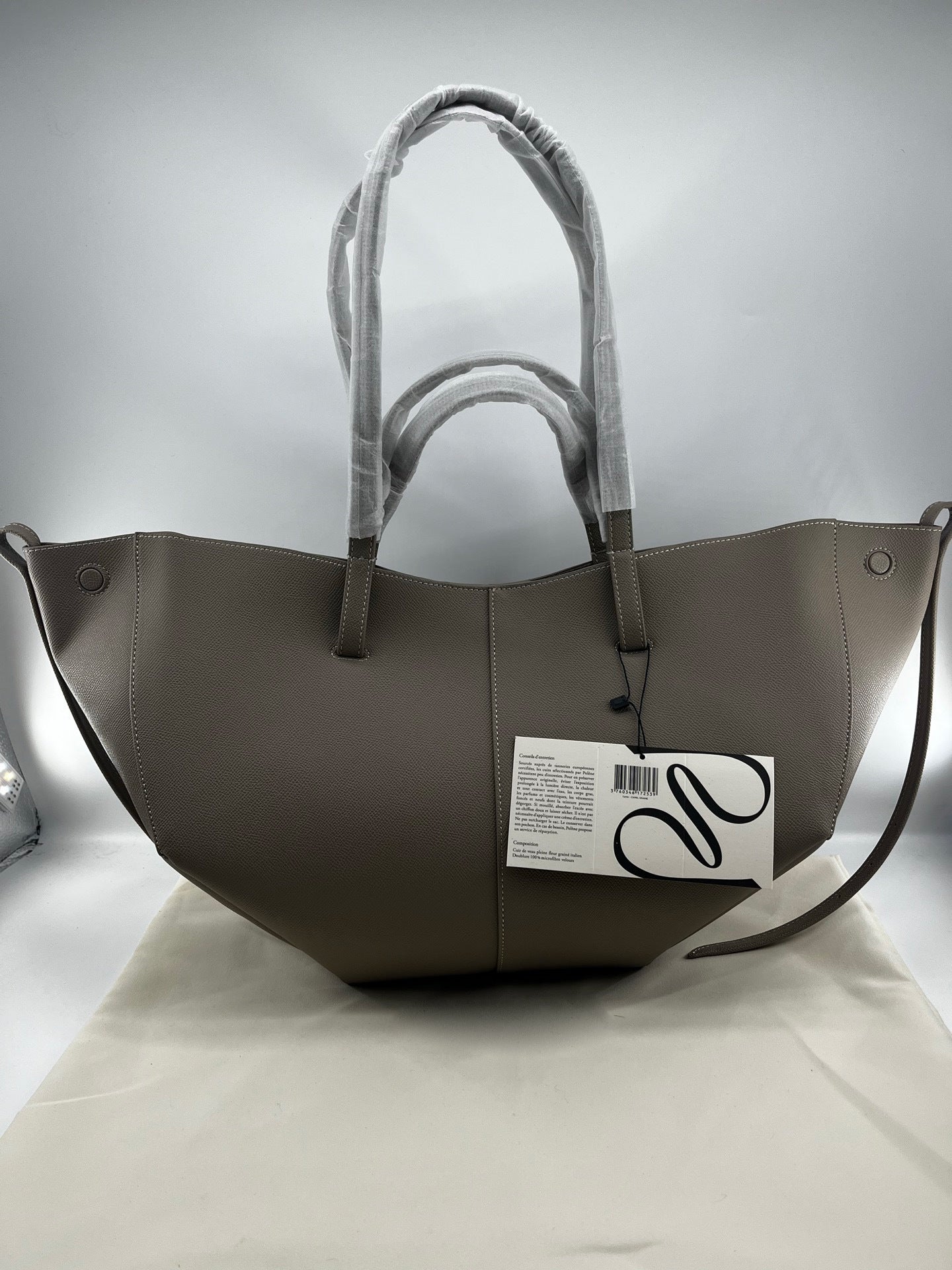 Large Capacity Underarm Retro Minority Design Handbags