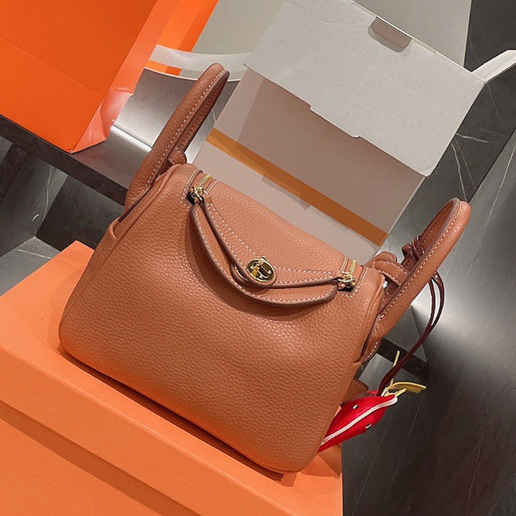 Women's Lindy Cowhide Underarm Pillow Advanced Texture Armpit Bags