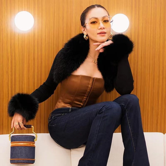 Women's Fashion Hairy Ball Wear Elegant Knitwear