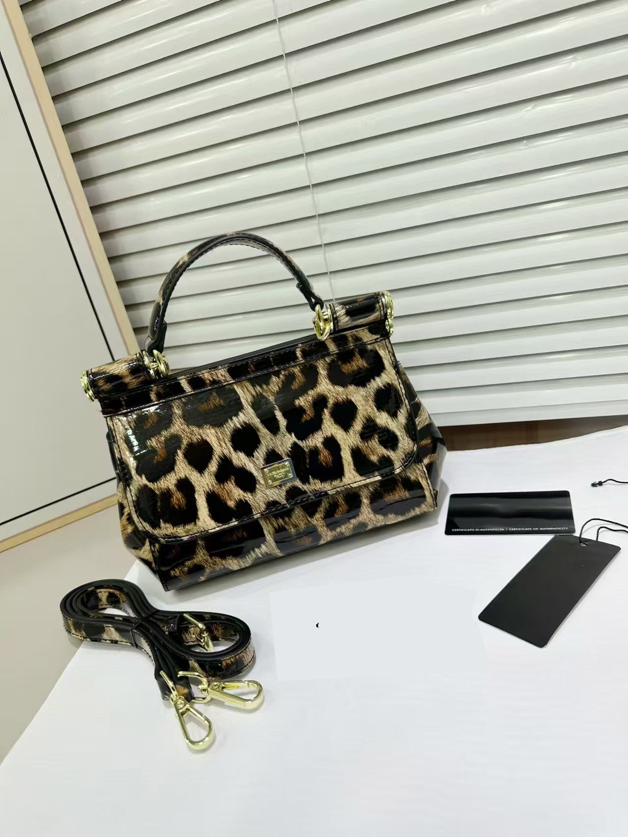 Versatile Spring Home Fashion Gold Sier Bags