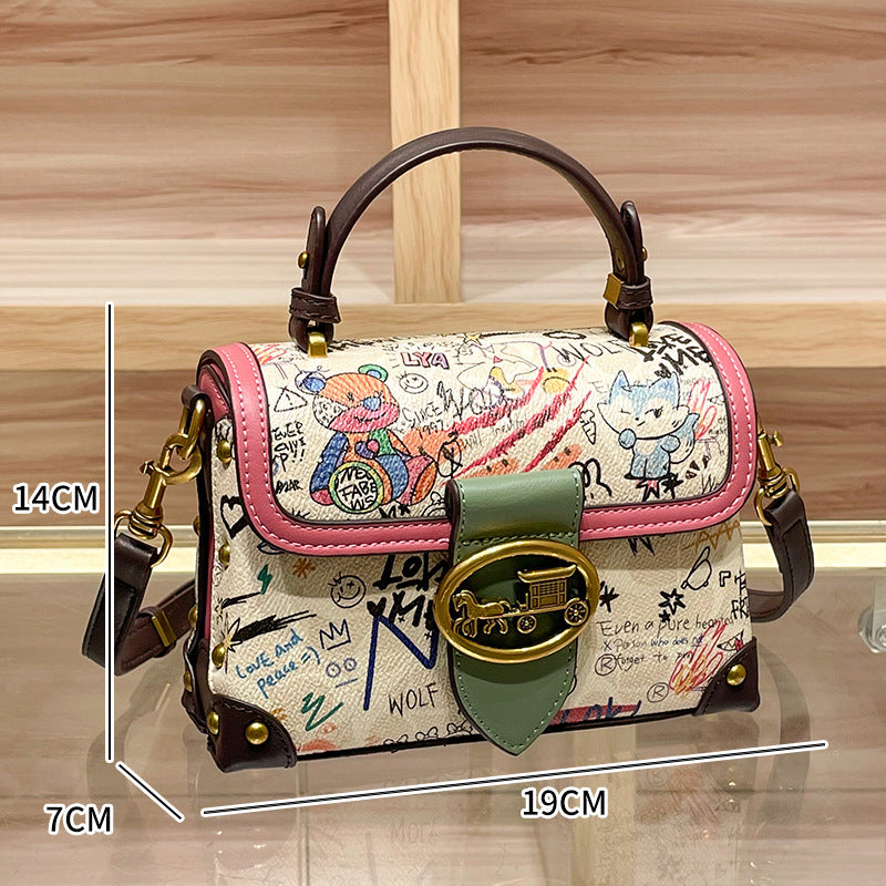 Durable Women's Victory Bear Fashion Portable Crossbody Bags