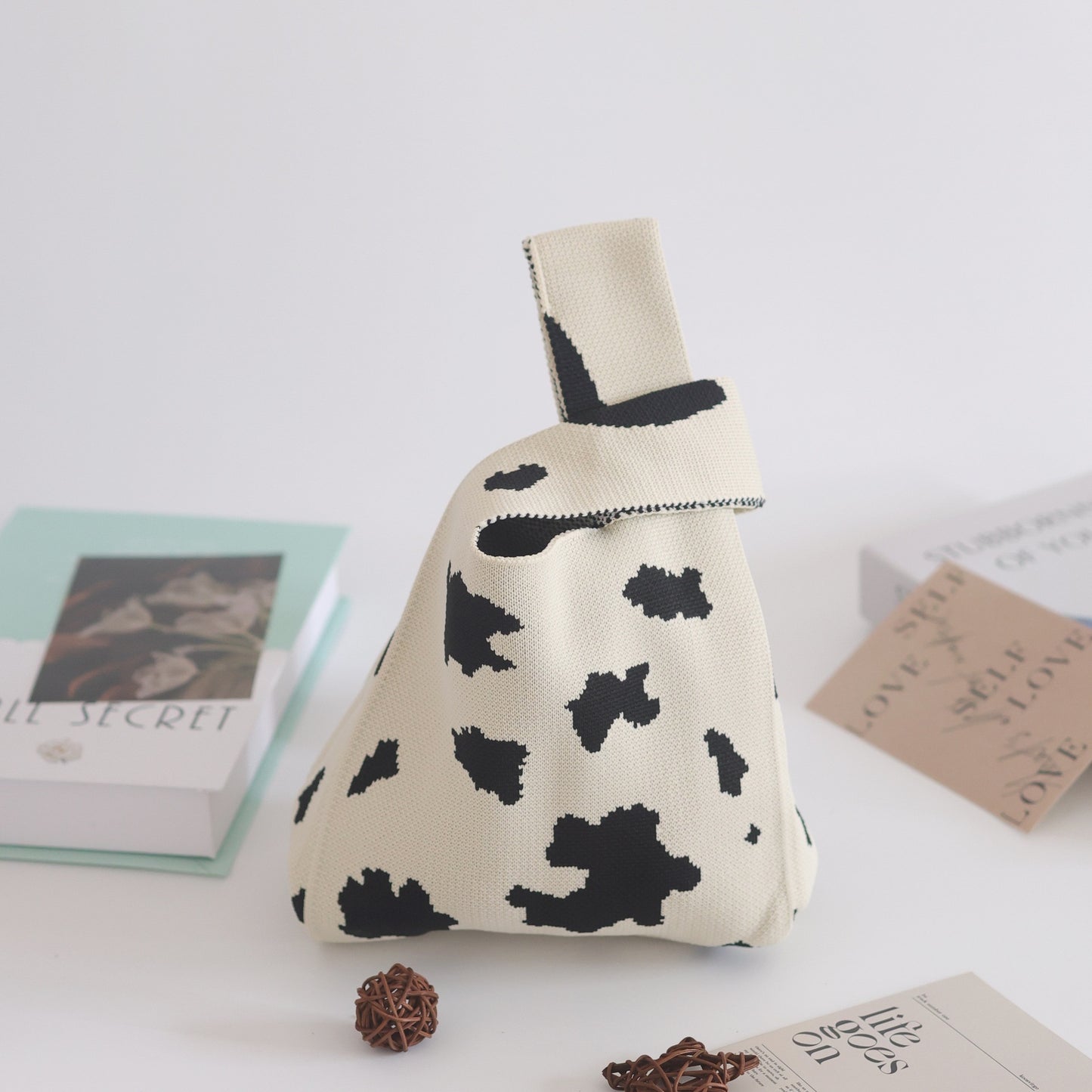 Women's Stylish Knitted Woven Vest Simple Handbags