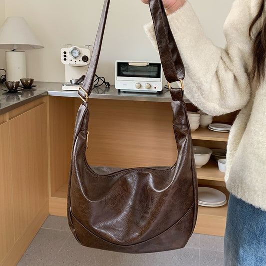 Women's Large Capacity Dumpling Summer Class Commuter Crossbody Bags