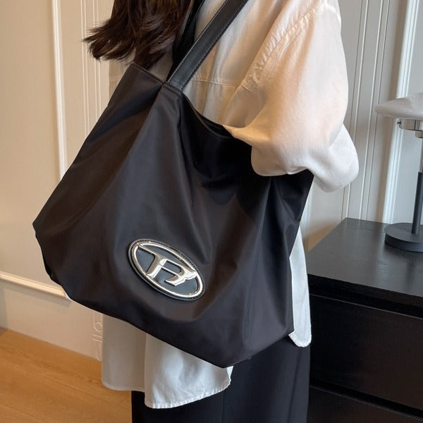 Women's Large Capacity Simple Commute Nylon Cloth Fashion Tote Bags