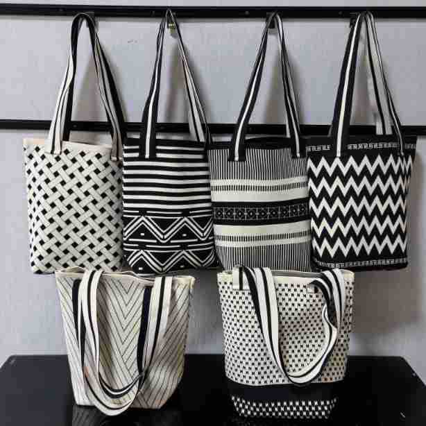 Women's Design Knitted Large Capacity For Street Tote Bags