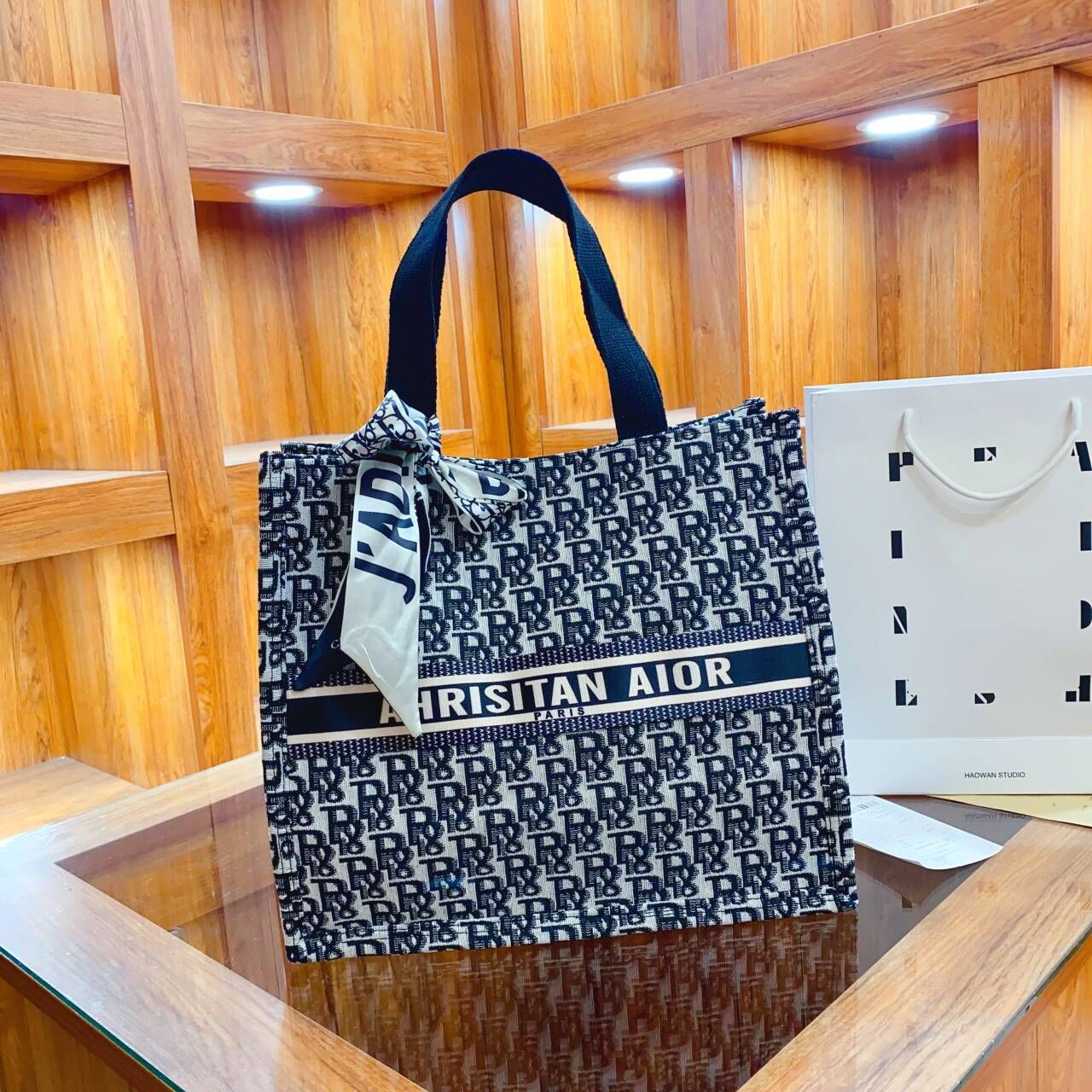 Women's Fashion Trendy Large Capacity Shopping Handbags