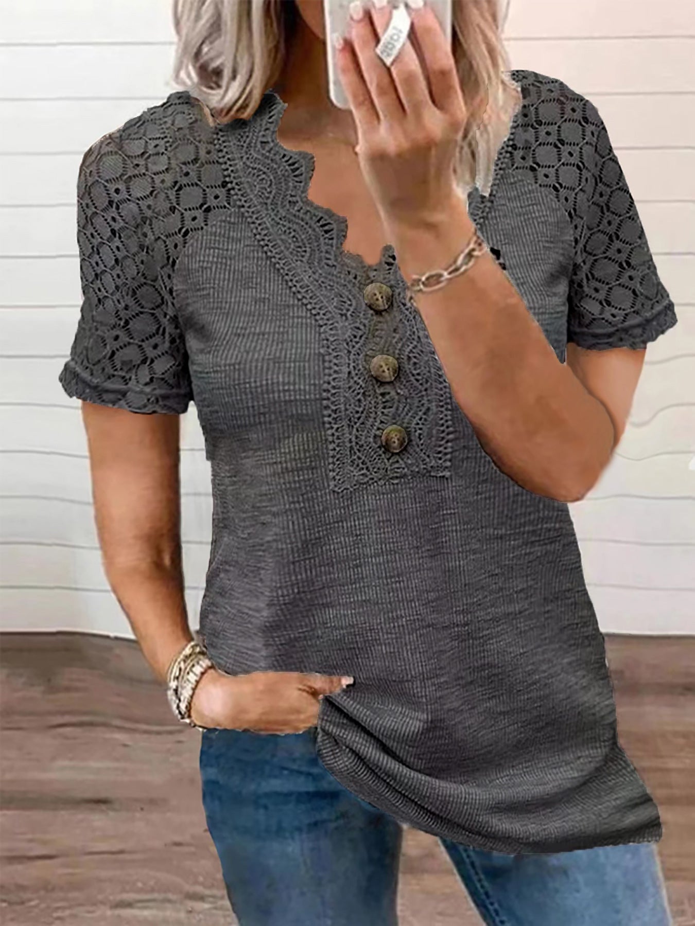 Classic Unique Women's Buttons Hollow Lace Women's T-shirt